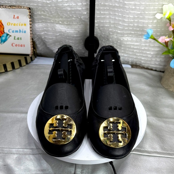 (E2) Tory Burch REVA Black Leather Ballet Flats
Women's Loafers, US Size 8.5 M - Picture 1 of 13